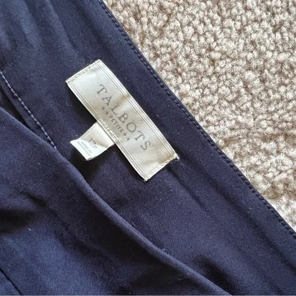NEW Talbots Slimming Pull On Navy Pants size 12P - Picture 3 of 9